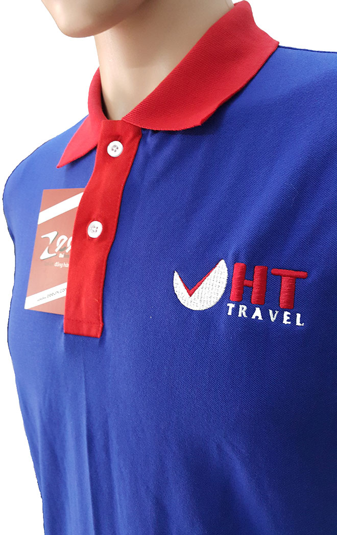 Logo HT Travel được thêu vi tính ngực trái.
